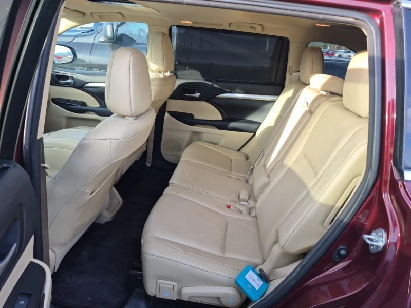 Toyota Highlander XLE * * CARFAX * * АВТО КРЕДИТ * * , снимка 10 - Автомобили и джипове - 53339472