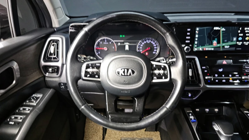 Kia Sorento 2.2CRDI/4x4/Пълна сервизна !!!, снимка 10 - Автомобили и джипове - 53373668