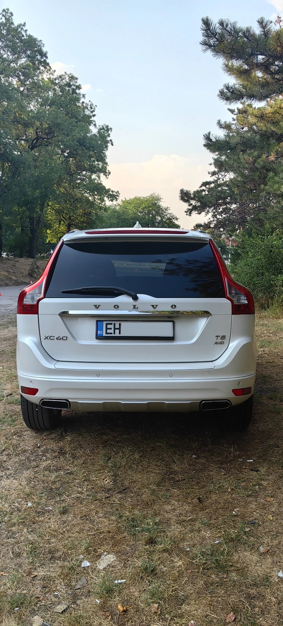 Volvo XC60 T5 4X4 5ЦИЛ 2.5 куб.см ТОП ОБОРУДВАНЕ - изображение 5