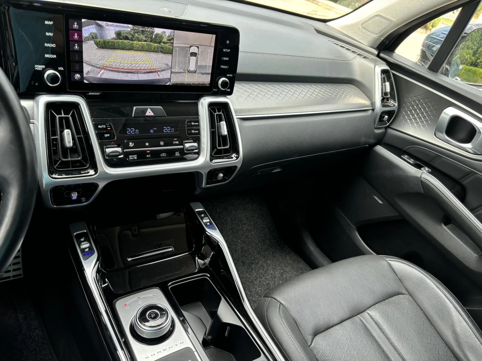 Kia Sorento 6+ 1 1.6Т HEV 4x4 EVOLUTION hybrid Full Panorama | Mobile.bg — изображение 15