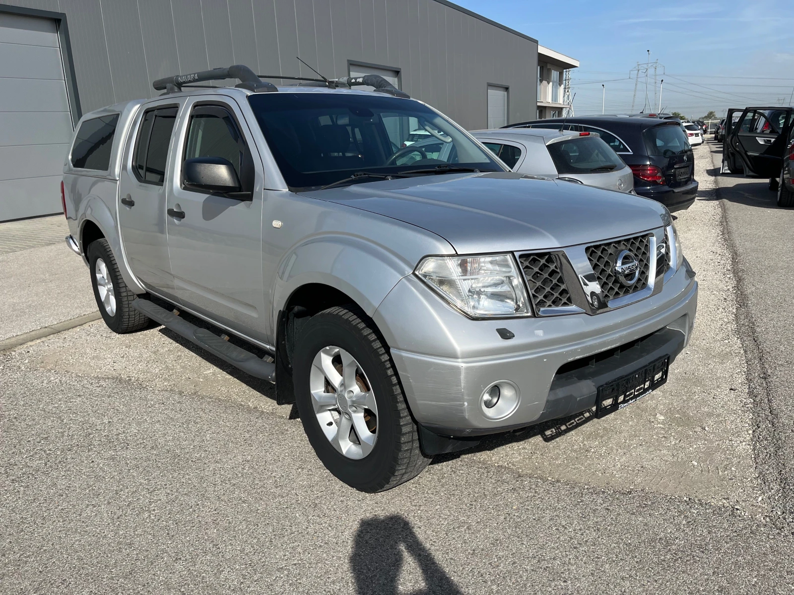 Nissan Navara 2.5 D 174k.c - изображение 2