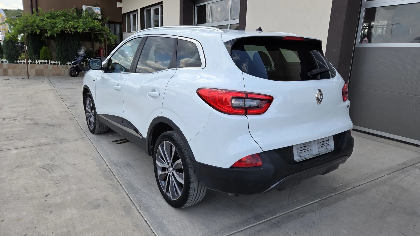 Renault Kadjar АВТОМАТИК/ INITIALE PARIS/ 1.5dci - изображение 7
