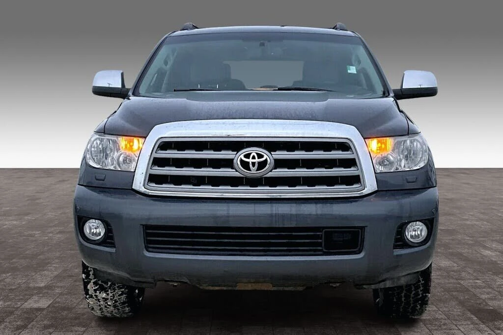 Toyota Sequoia PLATINUM* 5.7* V8* ПОДГРЕВ* КАМЕРА* КЕЙЛЕС, снимка 5 - Автомобили и джипове - 53836667
