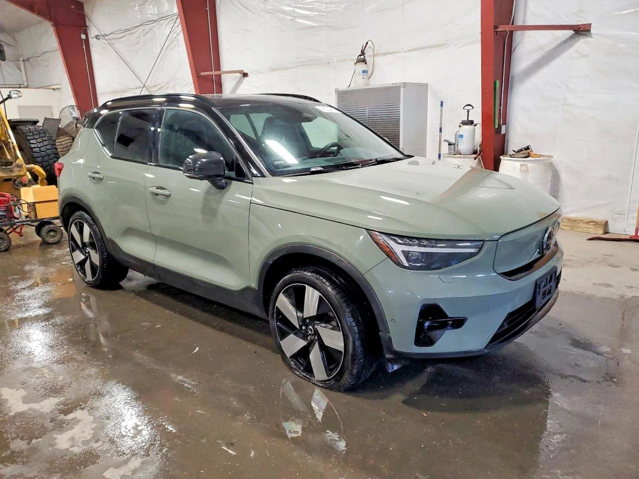 Volvo XC40 Recharge Ultimate, снимка 4 - Автомобили и джипове - 54612785