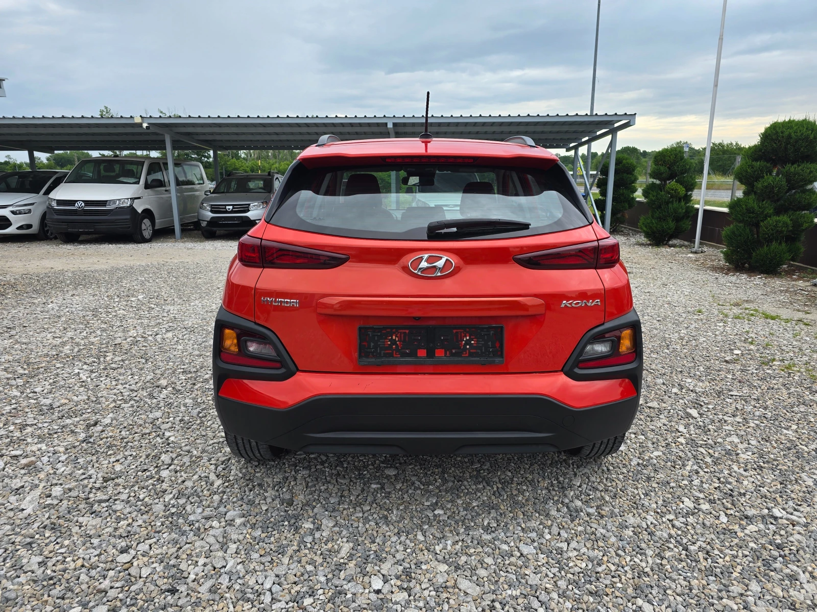 Hyundai Kona 1, 0I НОВ ВНОС !! РЕАЛНИ КИЛОМЕТРИ !!, снимка 4 - Автомобили и джипове - 54779406