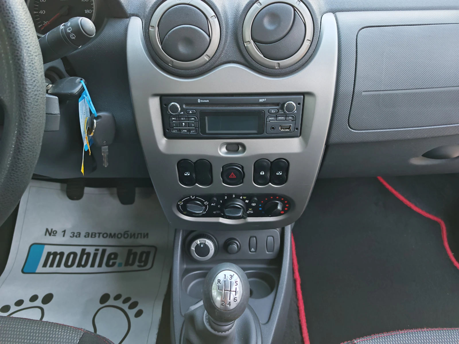 Dacia Duster 1.5DCI-4x4-6 скорости, снимка 12 - Автомобили и джипове - 55061735