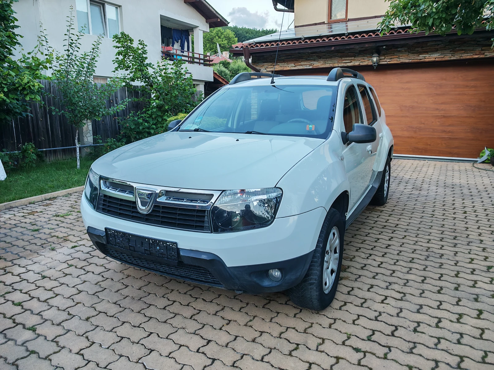 Dacia Duster 1.5DCI-4x4-6 скорости