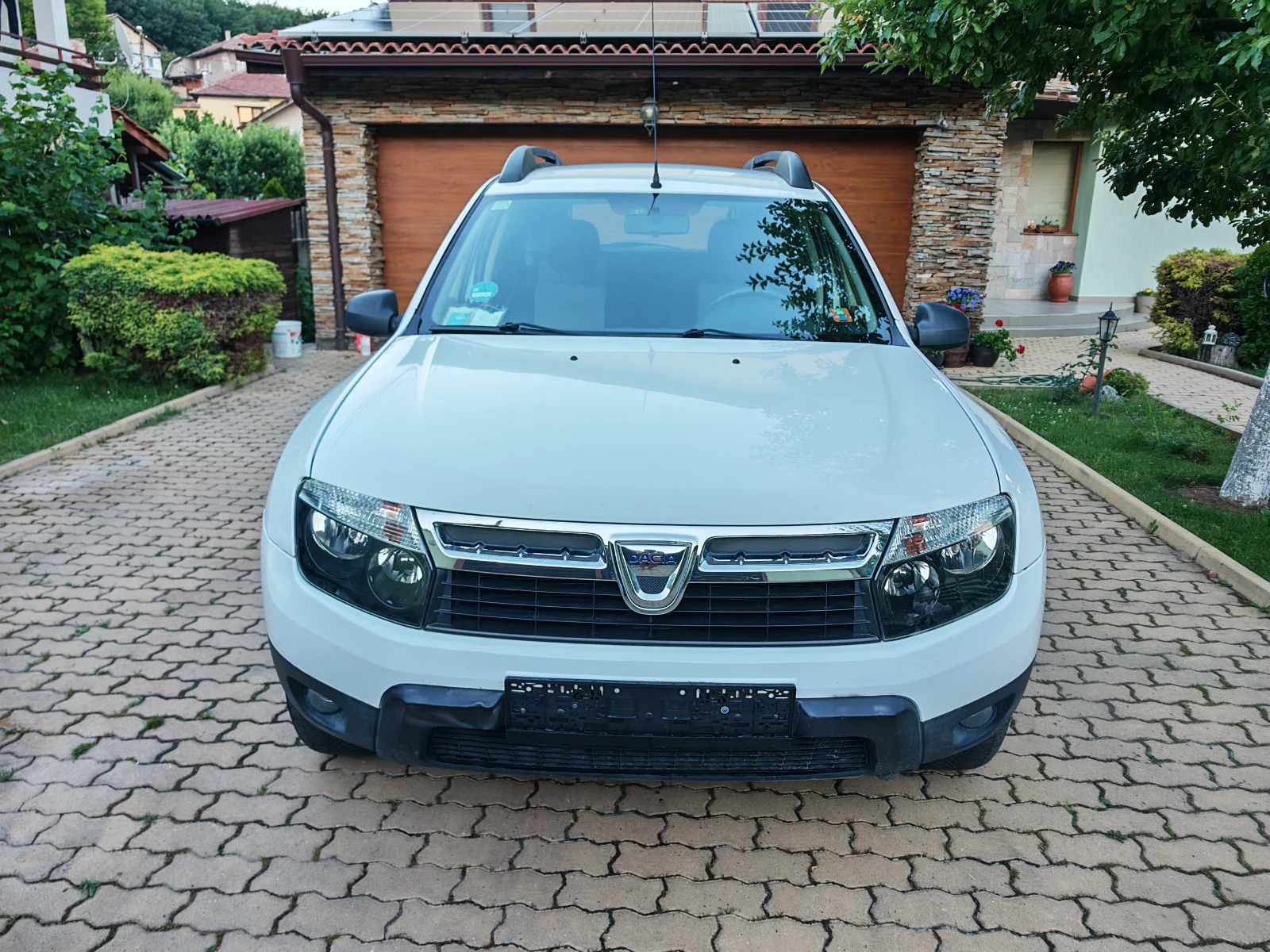 Dacia Duster 1.5DCI-4x4-6 скорости, снимка 2 - Автомобили и джипове - 55061735