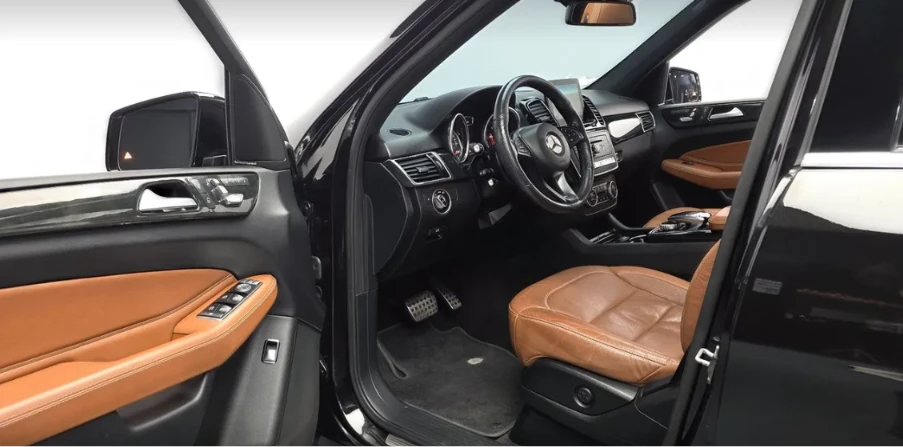 Mercedes-Benz GLE 350 * АВТО КРЕДИТ* ЦЕНА ДО БГ * Сервизна история * , снимка 6 - Автомобили и джипове - 55414846