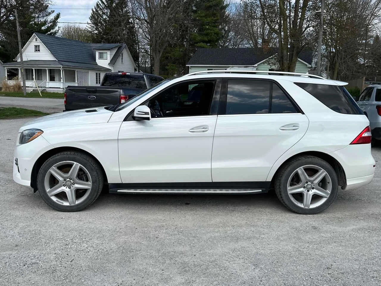 Mercedes-Benz ML 350 * BLUETEC * CARFAX * ФИНАНСИРАНЕ, снимка 5 - Автомобили и джипове - 55534889