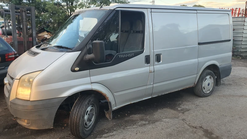 Ford Transit, снимка 2 - Бусове и автобуси - 52786697