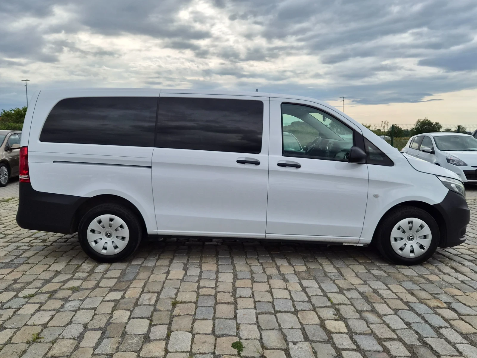 Mercedes-Benz Vito 2.0D 136кс АВТОМАТИК ЕВРО 6, снимка 5 - Бусове и автобуси - 54609123