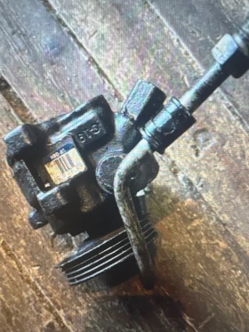 Хидравлична помпа Ford Форд куриер фиеста Courier, снимка 2