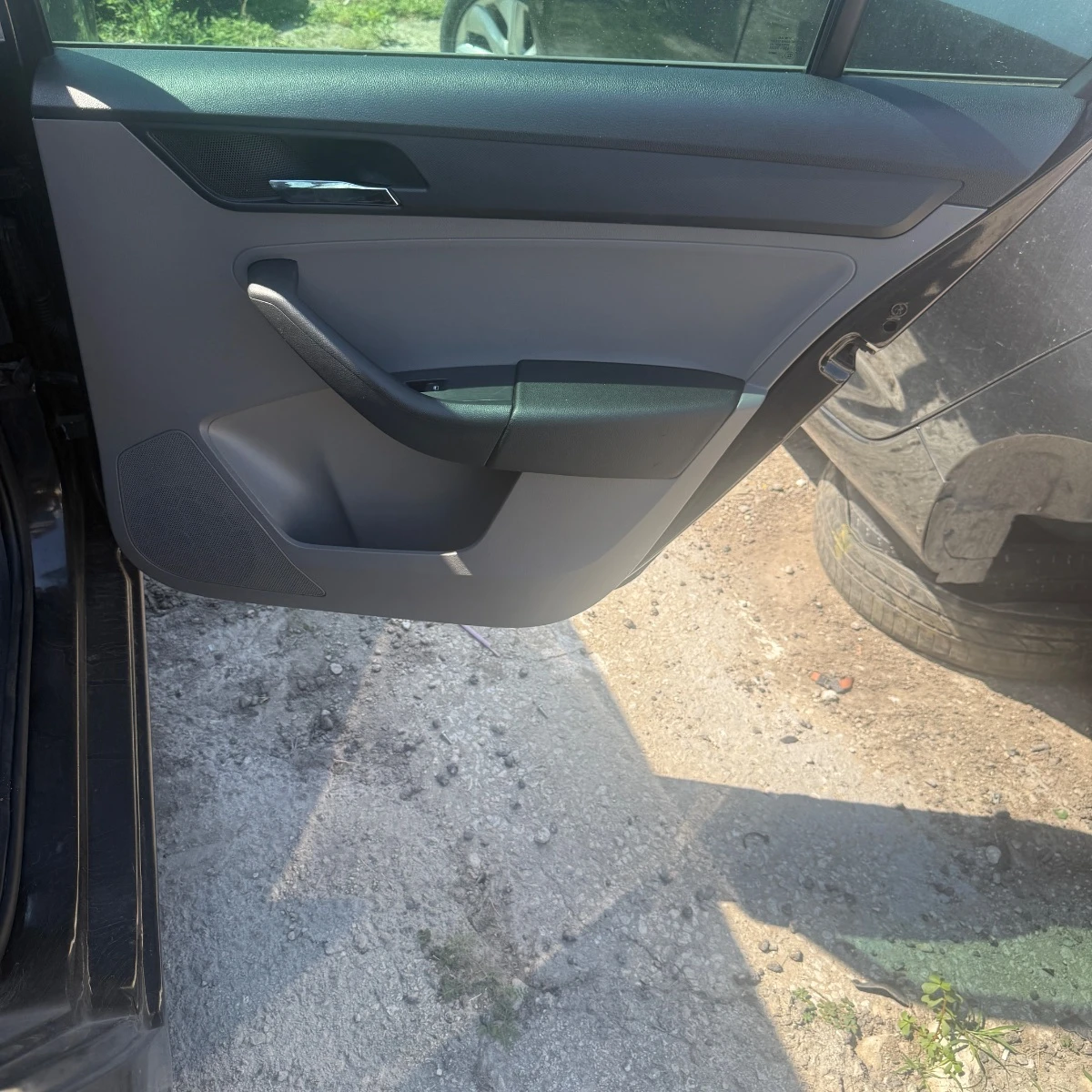 Тапет на задна дясна врата за Seat Toledo 4 807-550