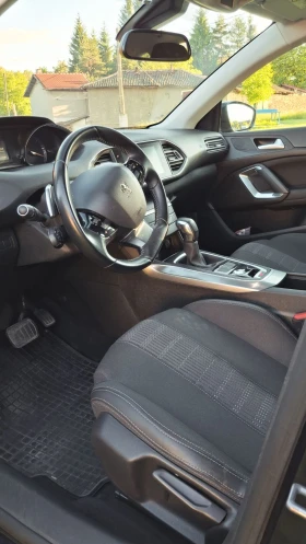 Peugeot 308, снимка 11