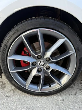Skoda Octavia 2.0 TDI 184к.с VRS, снимка 14