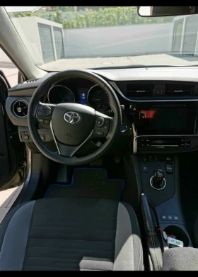 Toyota Auris 1.8 Sport | Mobile.bg    6