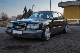 Mercedes-Benz E 300 M103, снимка 3