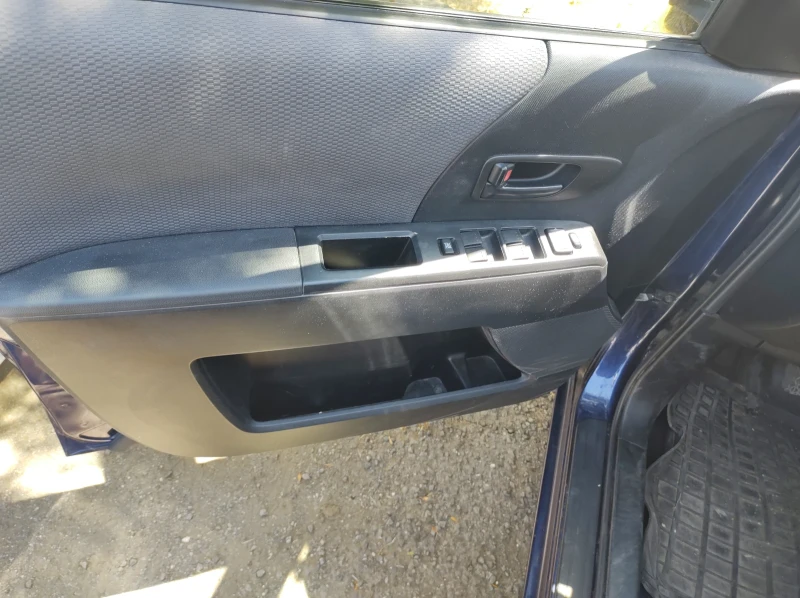 Mazda 5 1.9TDI, снимка 8 - Автомобили и джипове - 51156133