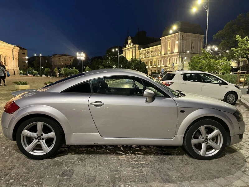 Audi Tt, снимка 2 - Автомобили и джипове - 52173211