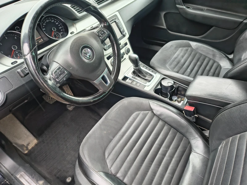VW Passat B7 Combi, снимка 7 - Автомобили и джипове - 52264041