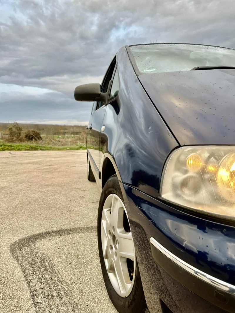 VW Sharan, снимка 13 - Автомобили и джипове - 52567585