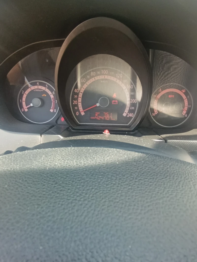 Kia Ceed 1400, снимка 2 - Автомобили и джипове - 53033887