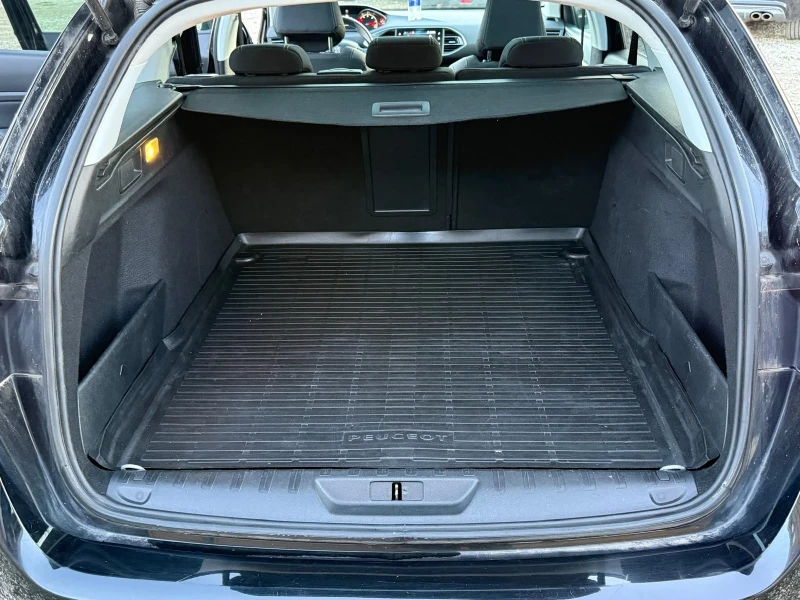 Peugeot 308 1.5/hdi  Панорама , снимка 17 - Автомобили и джипове - 53102103