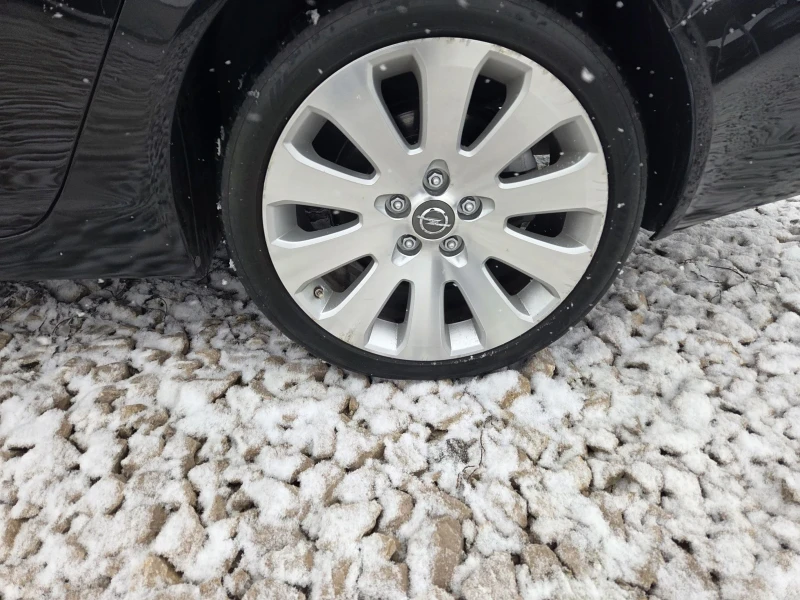 Opel Insignia 2.0cdti* automatik* , снимка 9 - Автомобили и джипове - 53128929