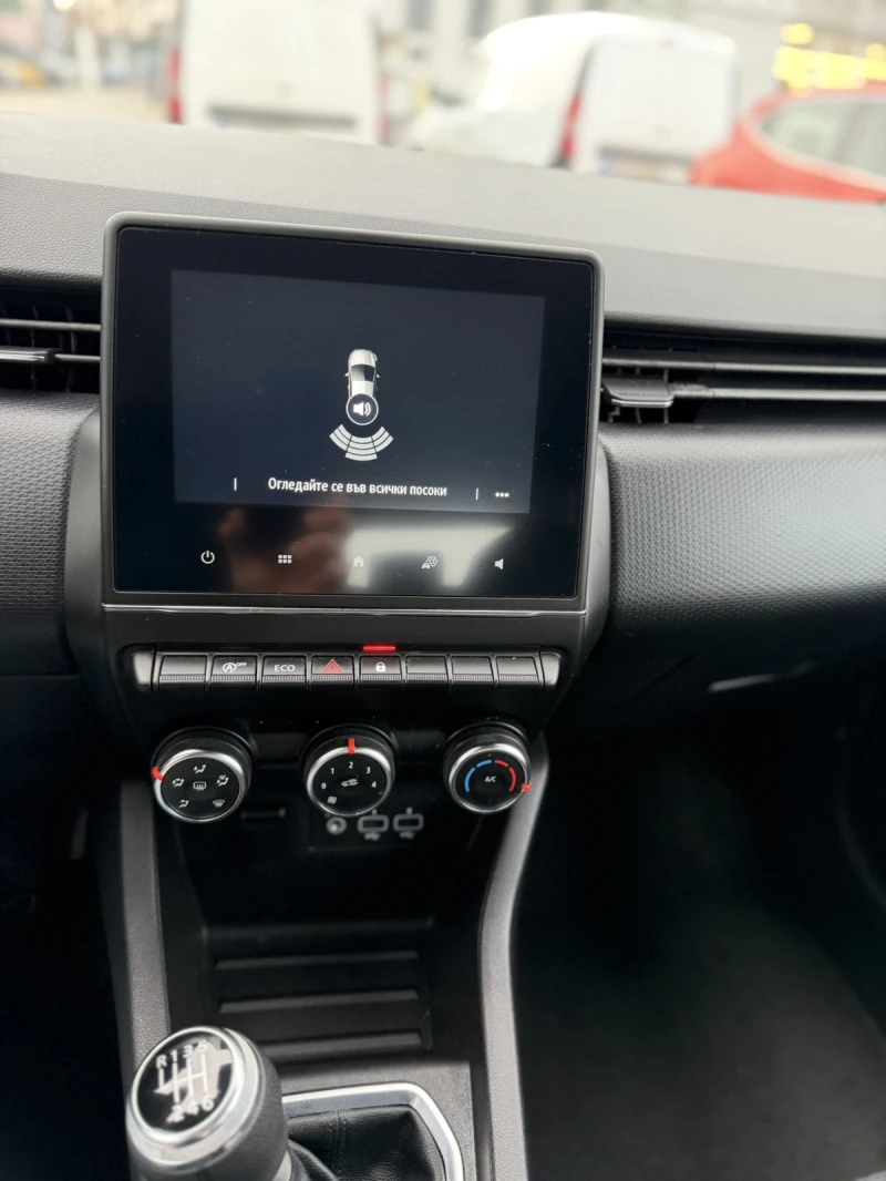 Renault Clio 1.0TCe LPG , снимка 16 - Автомобили и джипове - 53370279