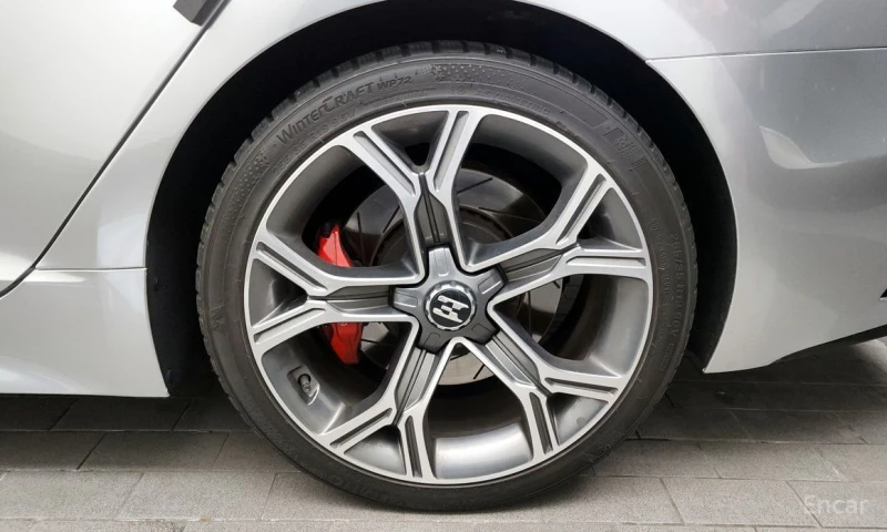 Kia Stinger, снимка 5 - Автомобили и джипове - 53479286