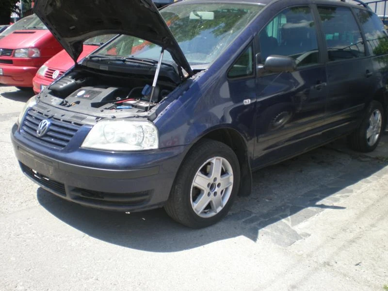 VW Sharan 2-броя...1.9 tdi/116 к.с., снимка 1 - Автомобили и джипове - 46966660