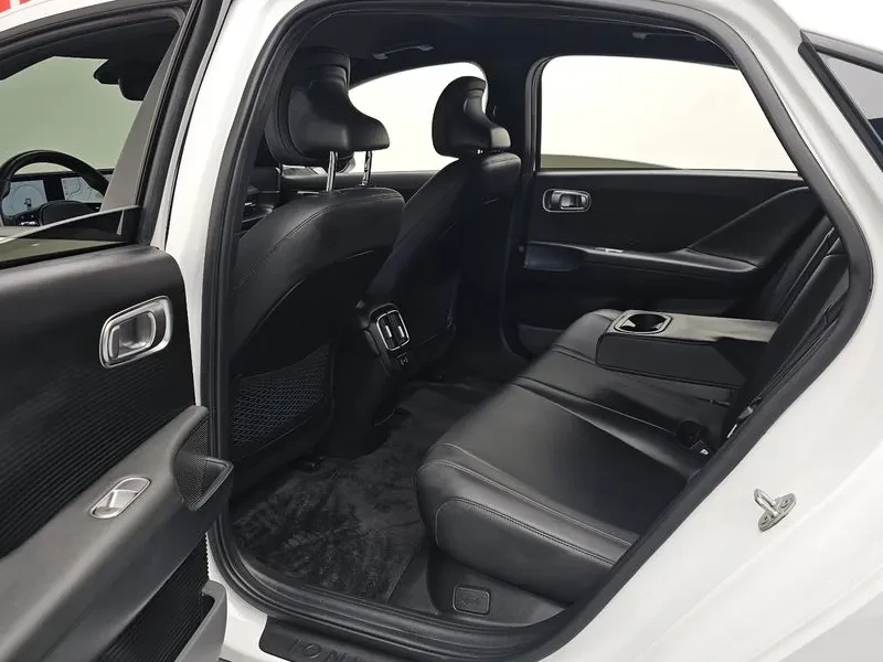 Hyundai Ioniq 6 ���� 30% ����� | Mobile.bg � ����������� 11