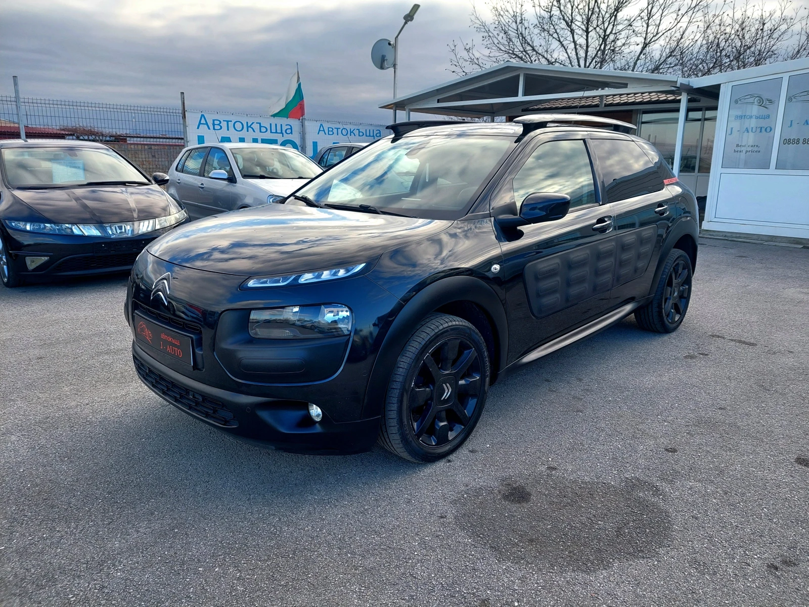 Citroen C4 Cactus 1.6HDI АВТОМАТИК НАВИ - изображение 7