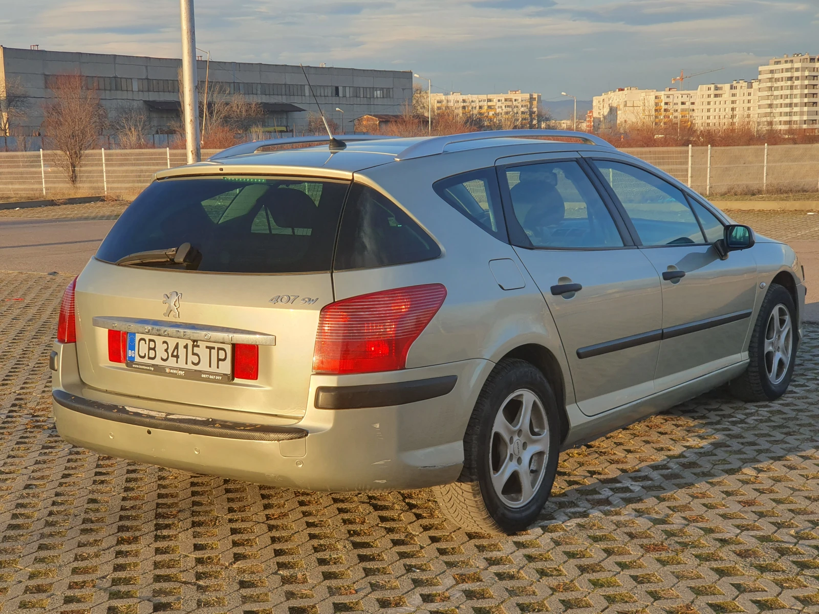 Peugeot 407 SW - изображение 3