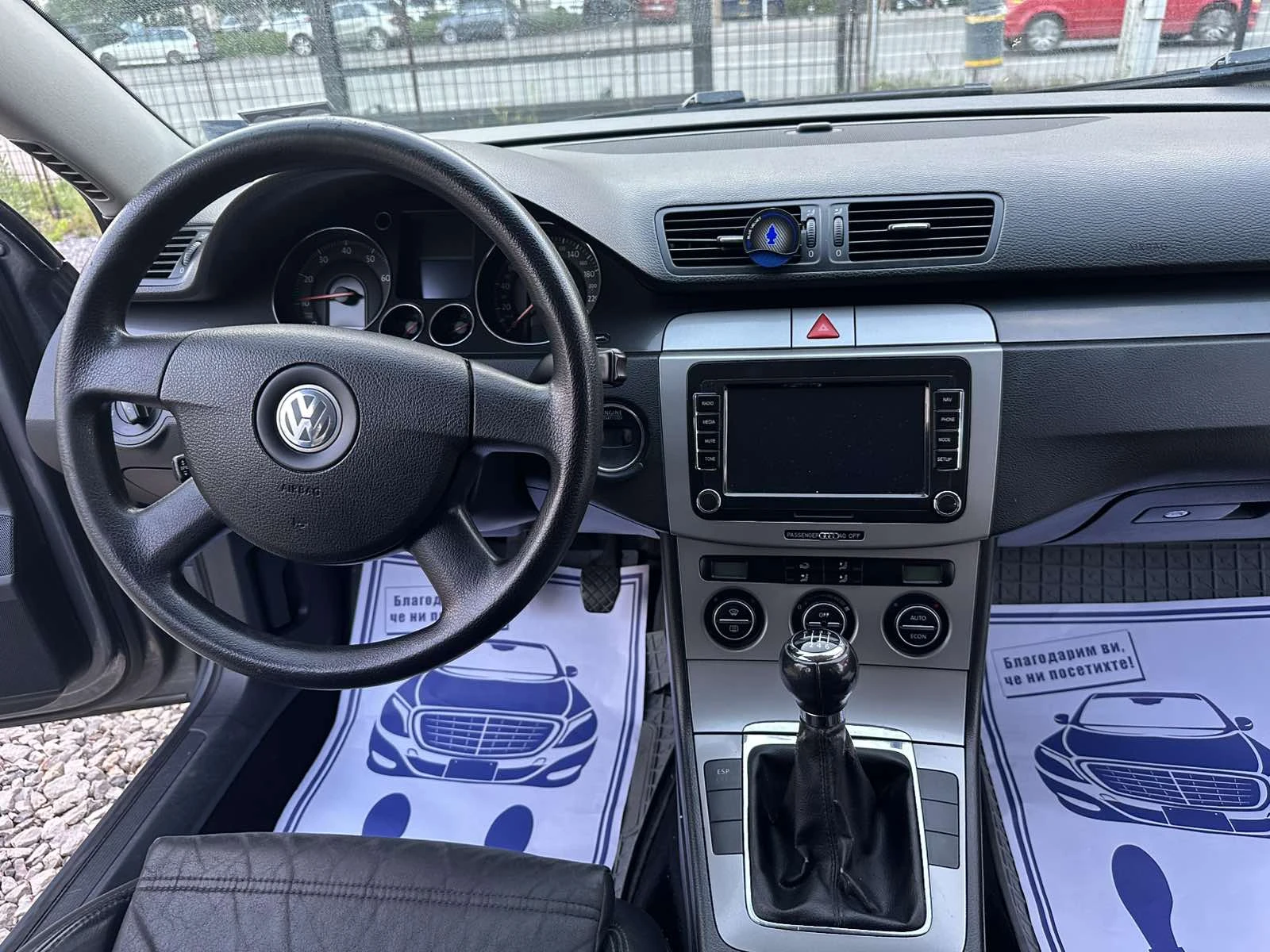 VW Passat 2.0i* Бензин* Кожа* Комби - изображение 6