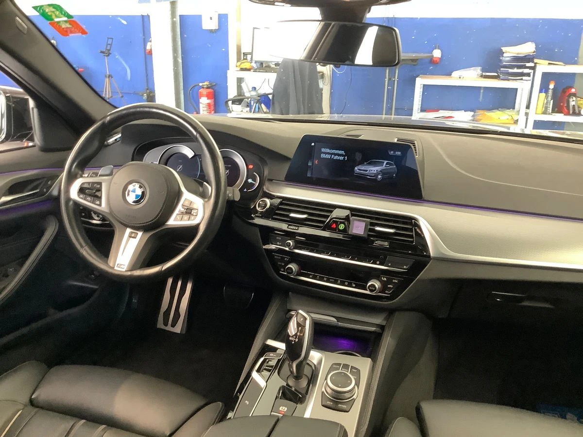 BMW 530 d* M Sport* Distronic* Panorama - изображение 10