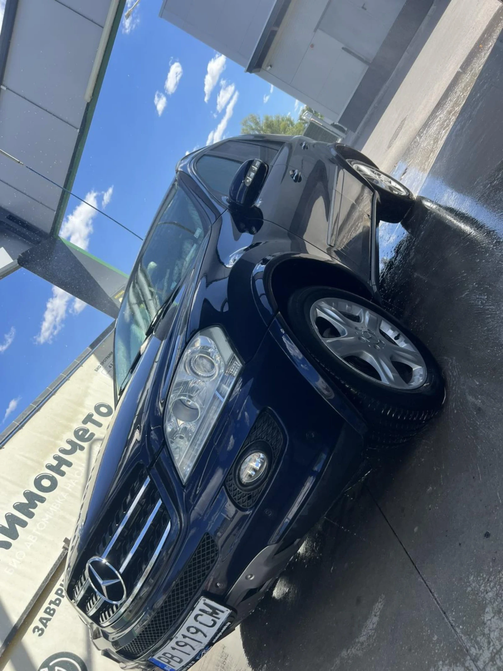 Mercedes-Benz 320  - изображение 3