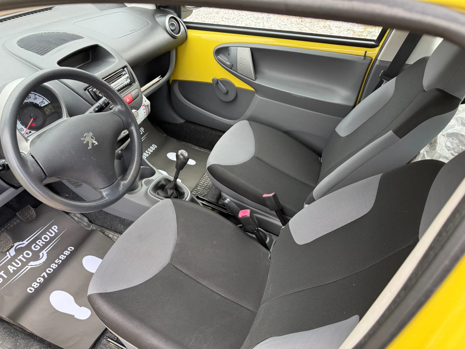 Peugeot 107 * * 100000KM* * ПЪЛНА СЕРВИЗНА ИСТОРИЯ* *  | Mobile.bg — изображение 13