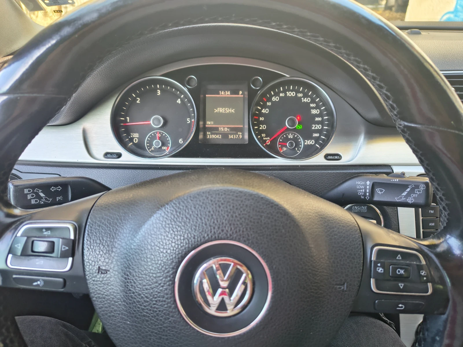 VW Passat B7 Combi - изображение 9