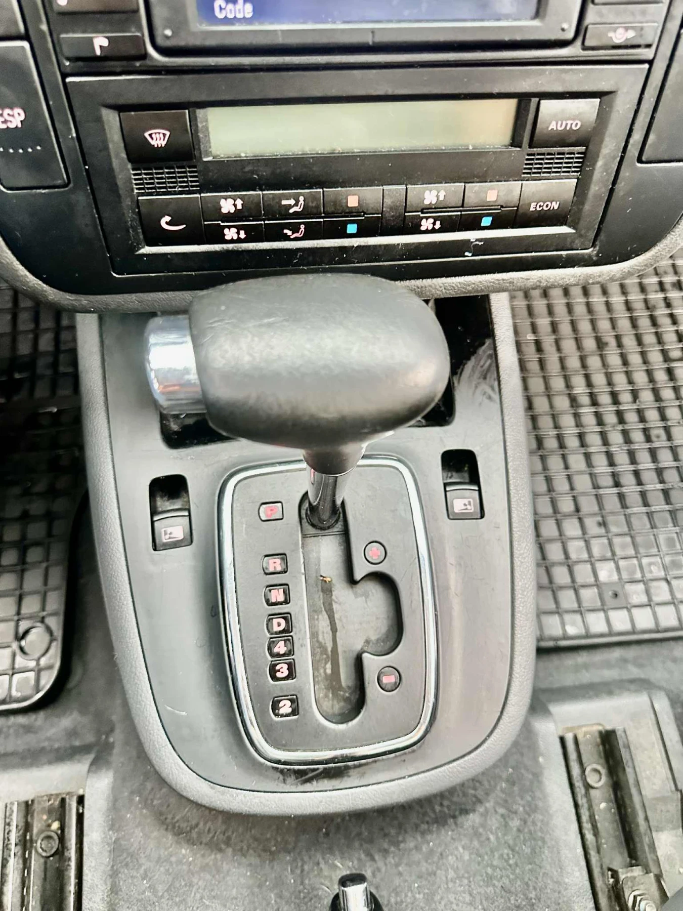 VW Sharan  - изображение 5