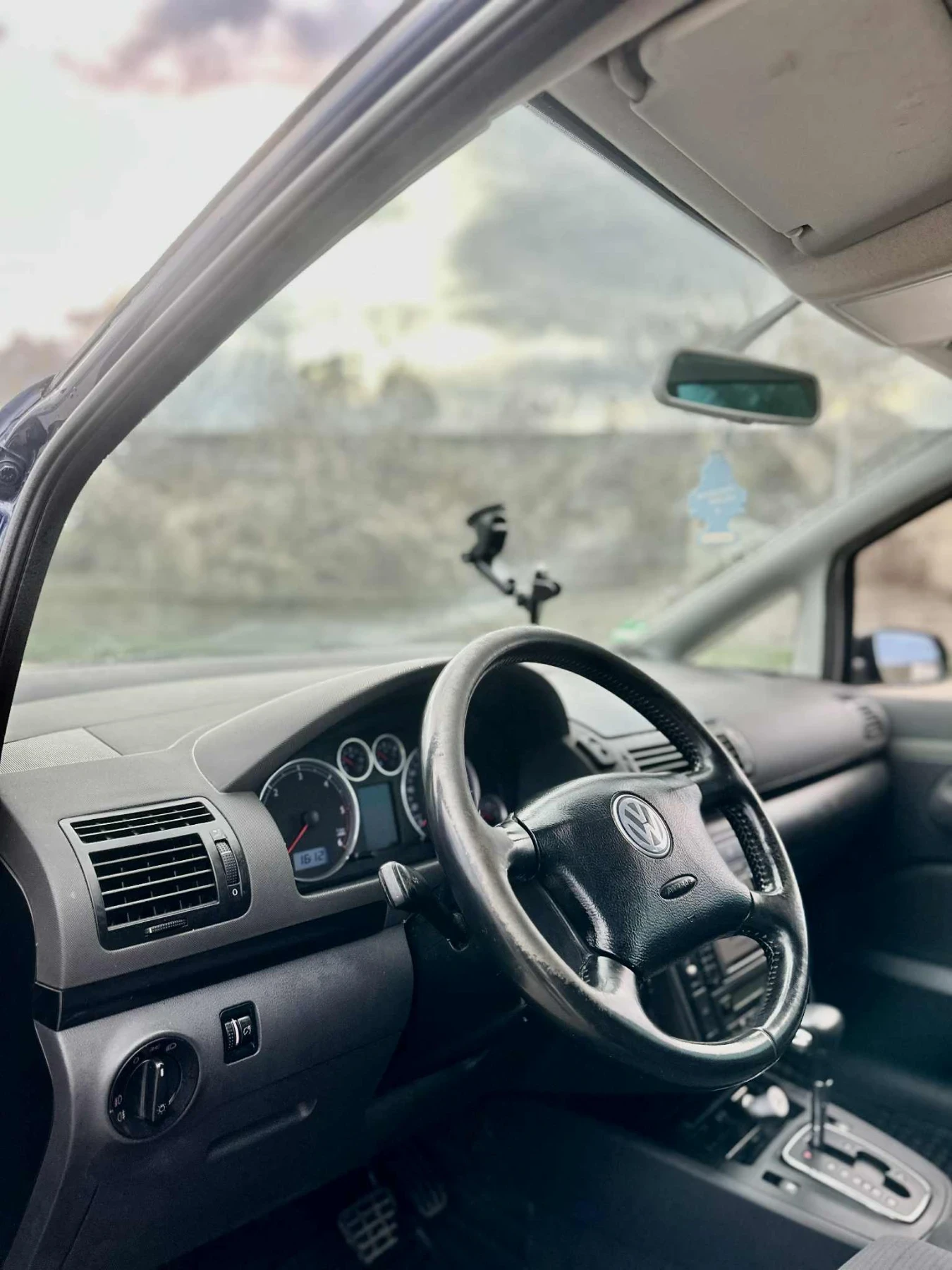 VW Sharan  - изображение 9