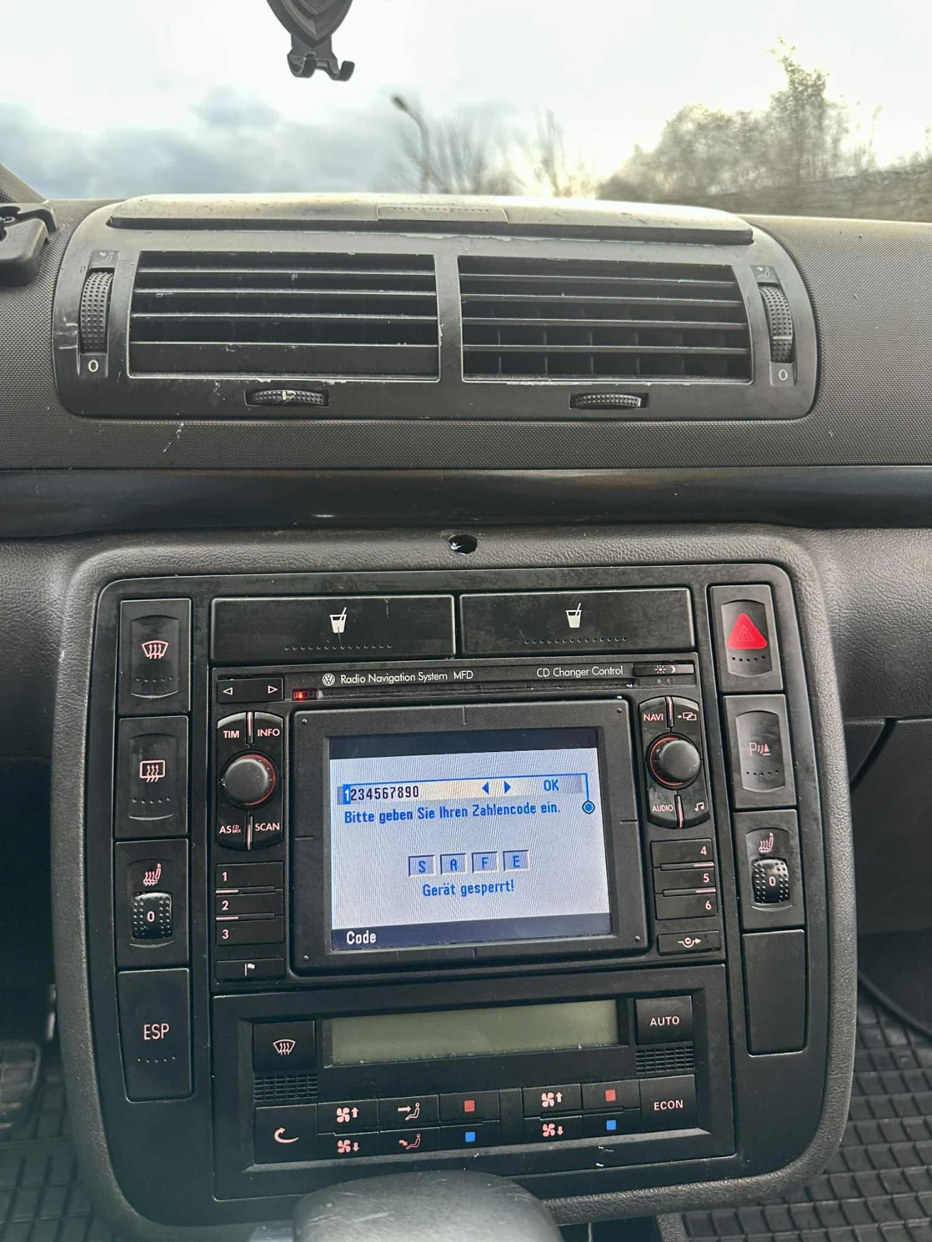 VW Sharan  - изображение 6