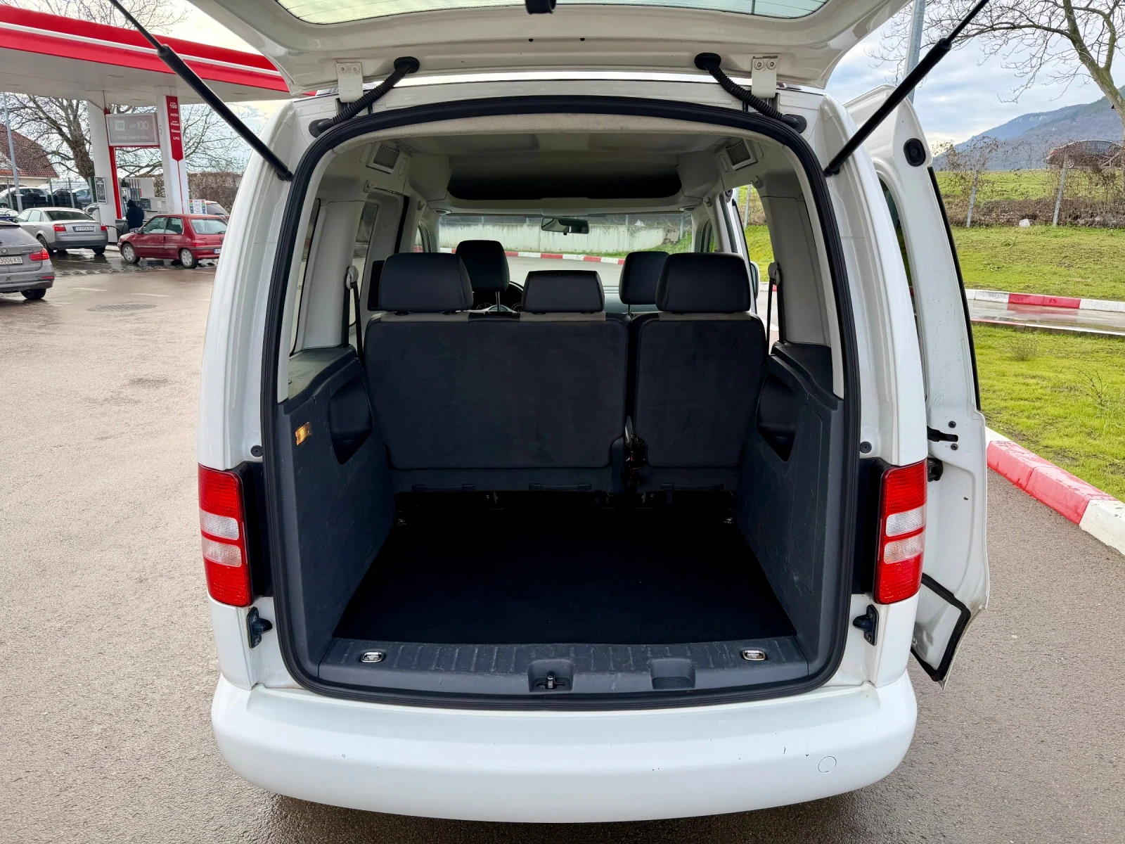 VW Caddy EDITION 30 TOP - изображение 10