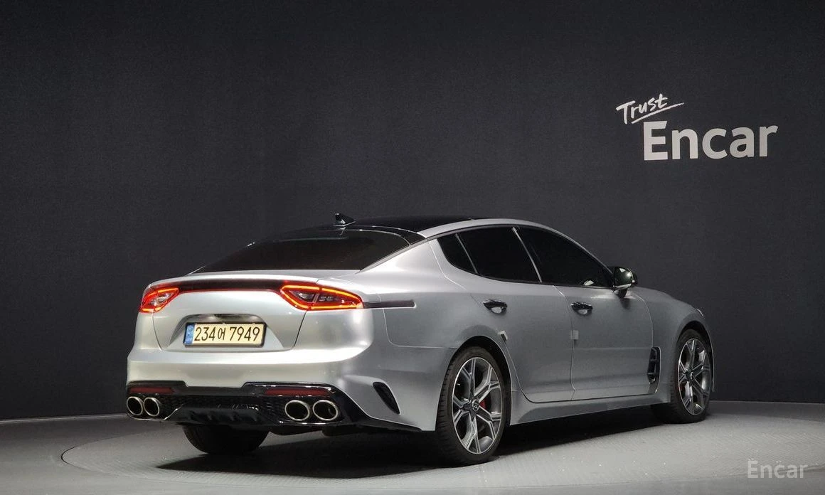 Kia Stinger  - изображение 2