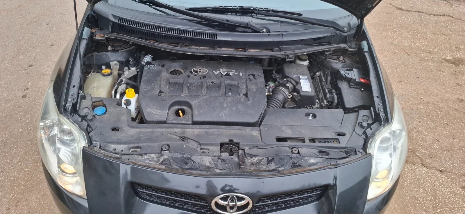 Toyota Auris 1.6vvt-i+ ГАЗ - изображение 8