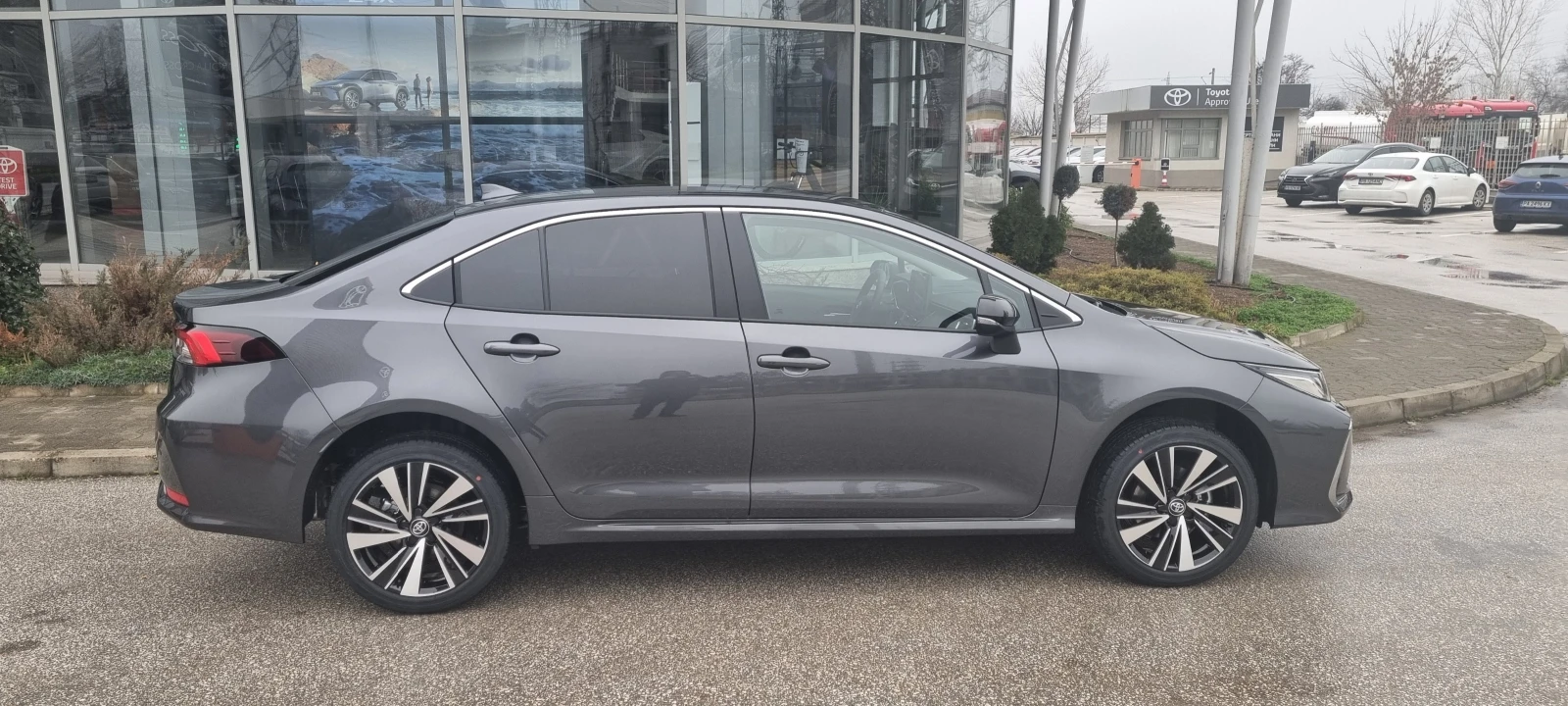 Toyota Corolla, снимка 4 - Автомобили и джипове - 53913708