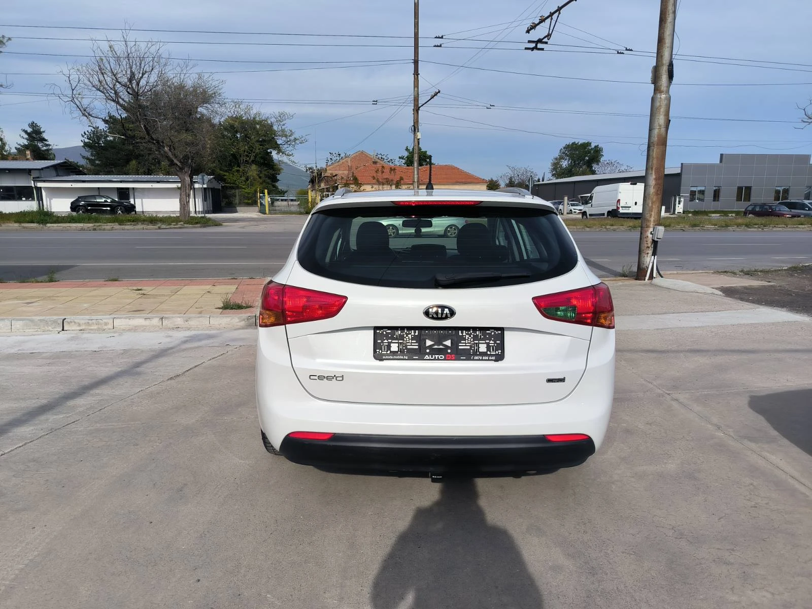 Kia Ceed 1.6d-6sk-Euro-6B, снимка 6 - Автомобили и джипове - 54424377