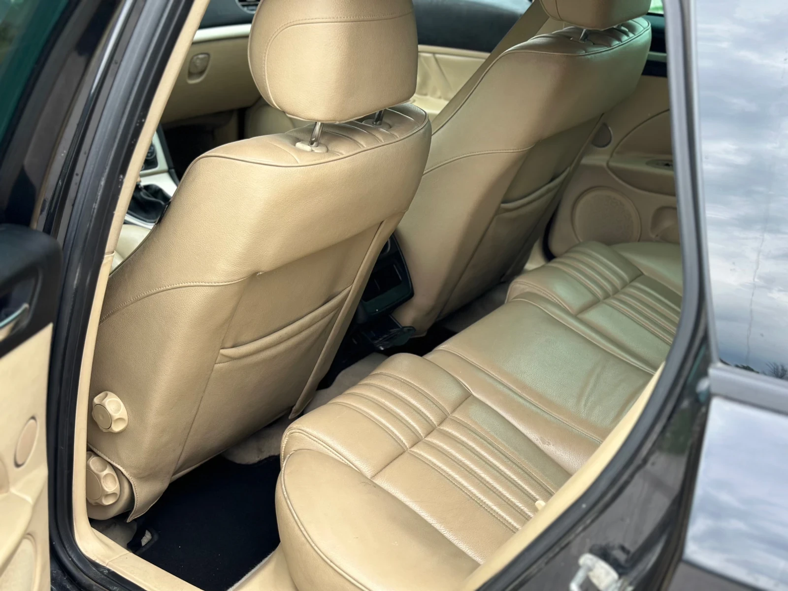 Alfa Romeo 159 2.4JTD 209hp, снимка 11 - Автомобили и джипове - 54666903