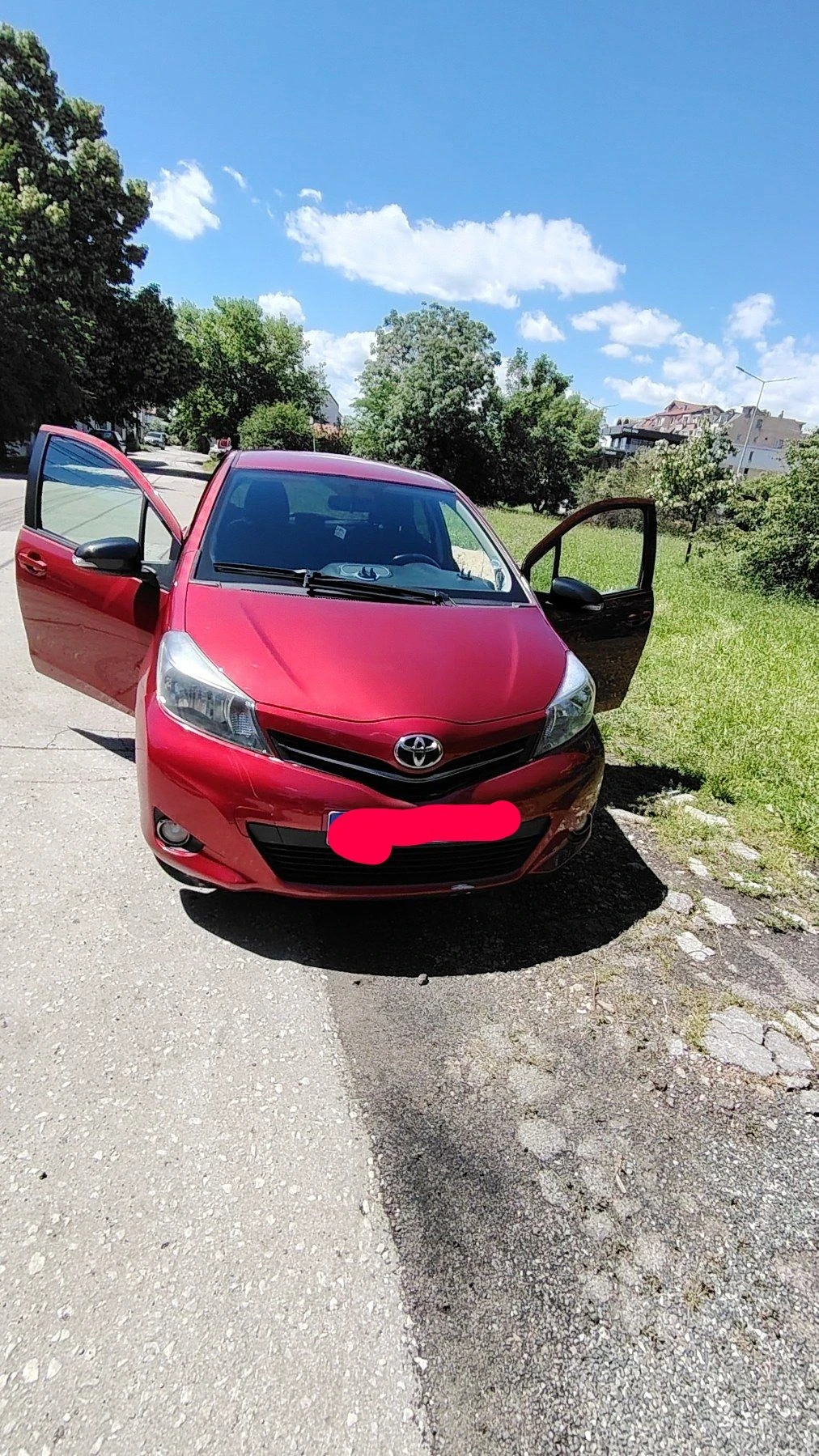 Toyota Yaris, снимка 10 - Автомобили и джипове - 54903131